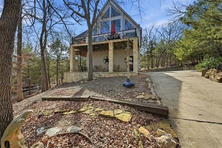 102 Hacienda Drive