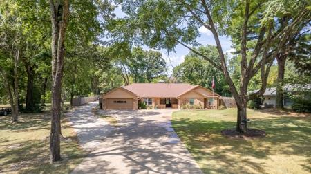 15941 Big Oak Bay Road