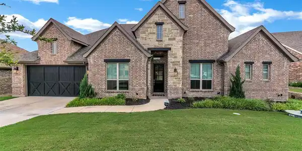 12325 Indian Creek Drive