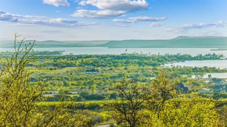 1076 Enchanted Rock Court