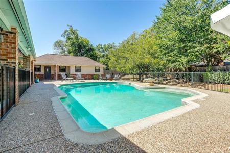 6120 Prospect Hill Drive