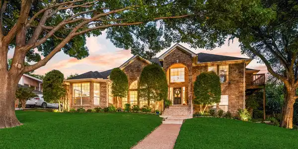 7709 Westwind Drive