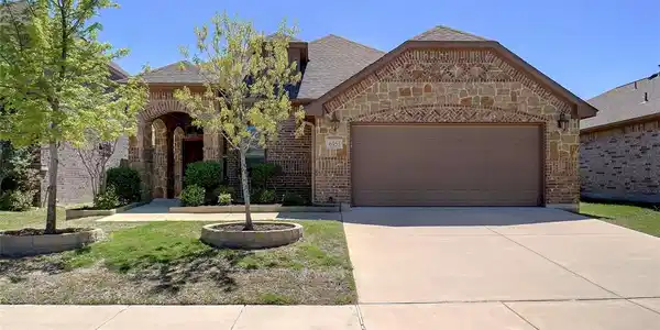 6953 Canyon Rim Drive