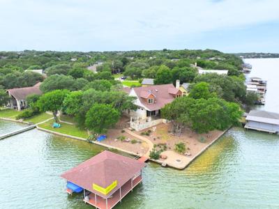 2816 River Ridge Court
