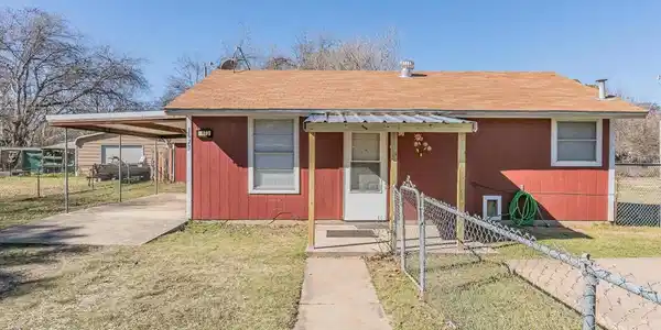 1673 Gale Drive