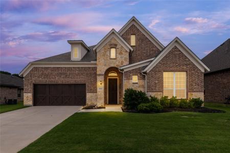 1913 Angus Drive