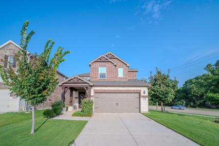 4629 Golden Gate Way