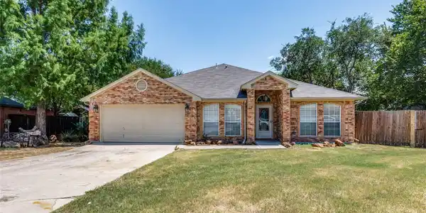 748 Hunter Drive