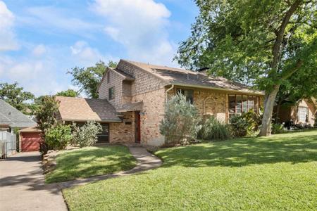 7735 Deer Trail Drive