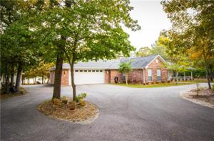 7837 Double Oaks