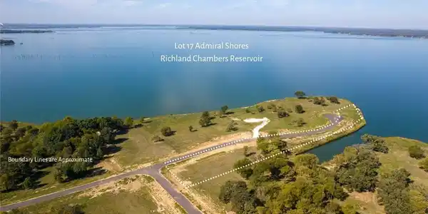 17 Admiral Shores