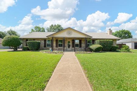 310 Singletree Street