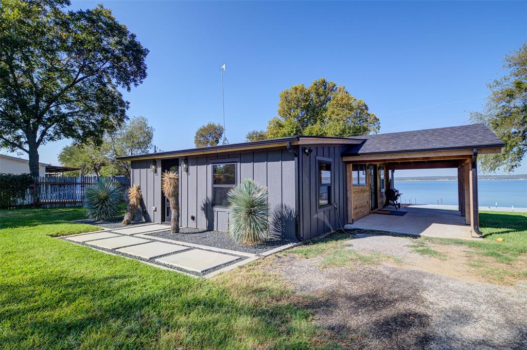 203 Evans Street, Bridgeport, TX lhrmls01824756