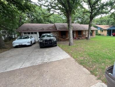 609 William Road