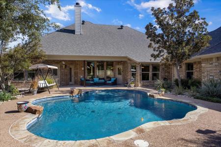 1400 Bentwater Parkway