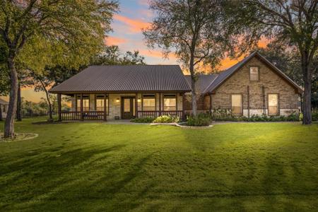 7112 Cedar Valley Drive