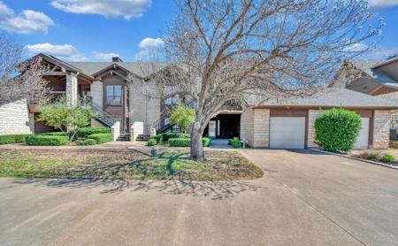 27102 Meadowmore Court