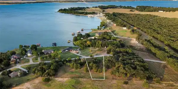 Lot 3 SE county road 3121