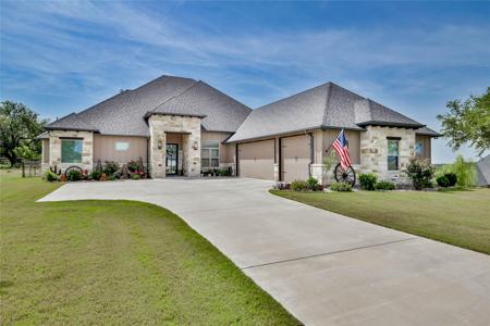 8021 White Drive