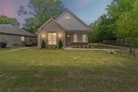 717 Hemlock Drive
