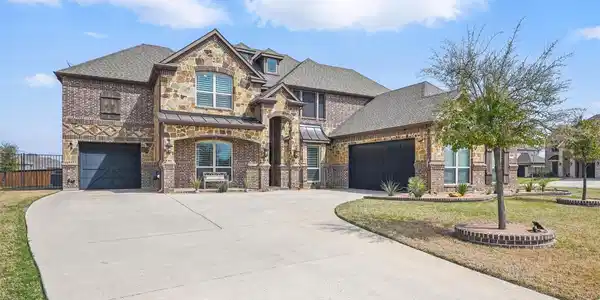 4140 Frontera Vista Drive