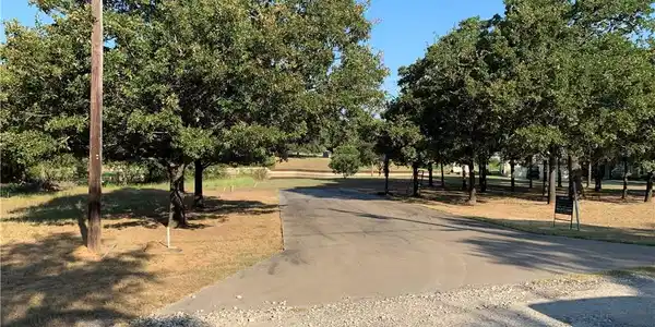 9 Loper Circle