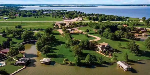 Lot 13 & 14 White Rock