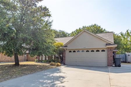 1517 Hayloft Lane