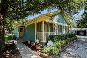 728 Lipan Drive