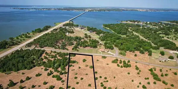 Lot 49 Baybridge