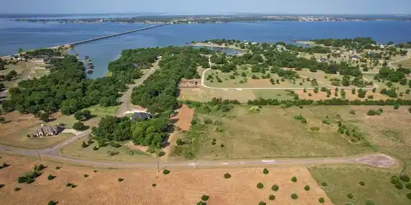 Lot 44 Baybridge