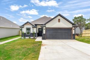 3102 Paluxy Trail
