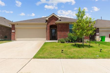 1829 Lake Grove Drive