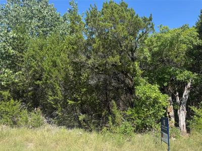 1516 S Chisholm Trail