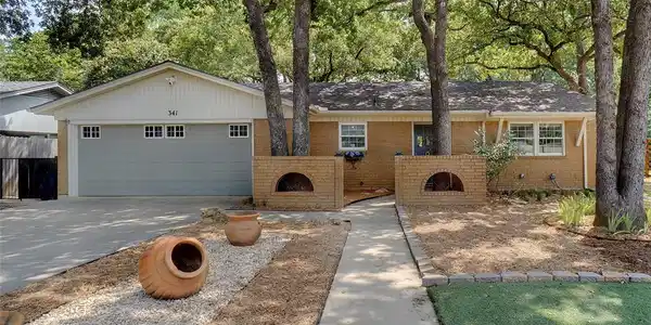 341 Glenhaven