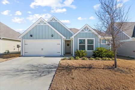 11236 W Pond Drive