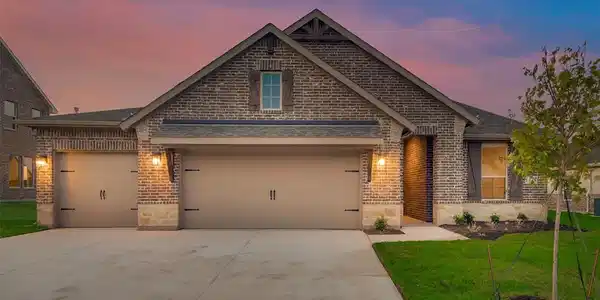 1433 Whitetail Lane