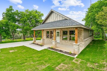 832 Tepee Trail