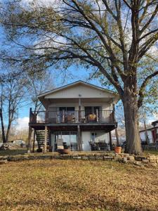 11192 Lakeside Lane