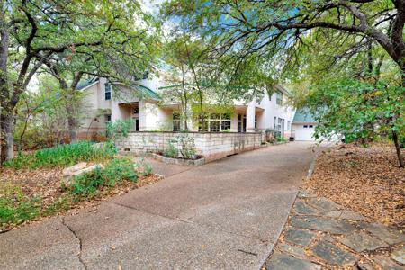 611 Alexandrite Drive