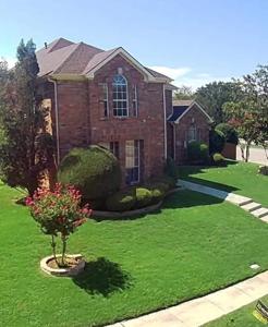 1422 Primrose Lane