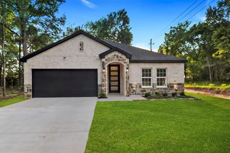 133 Oakwood Drive