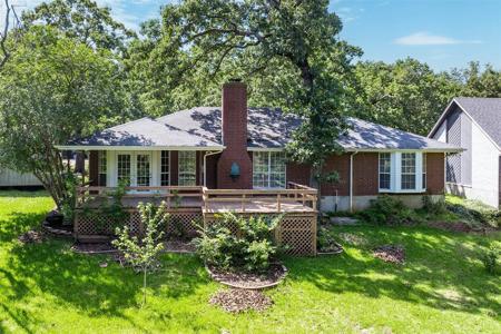 5294 Loma Vista