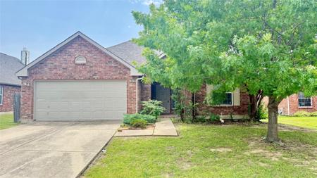 1924 Cliffrose Drive