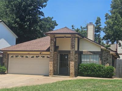 1433 Thistlewood Lane