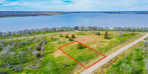 TBD Lot 99 Emerald Lane