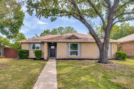 8010 Meadowlark Lane