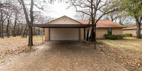 301 Pecan Street