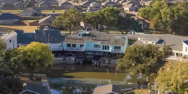 652 Harbor Drive