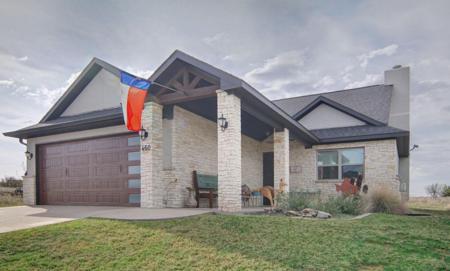 460 Turnberry Loop